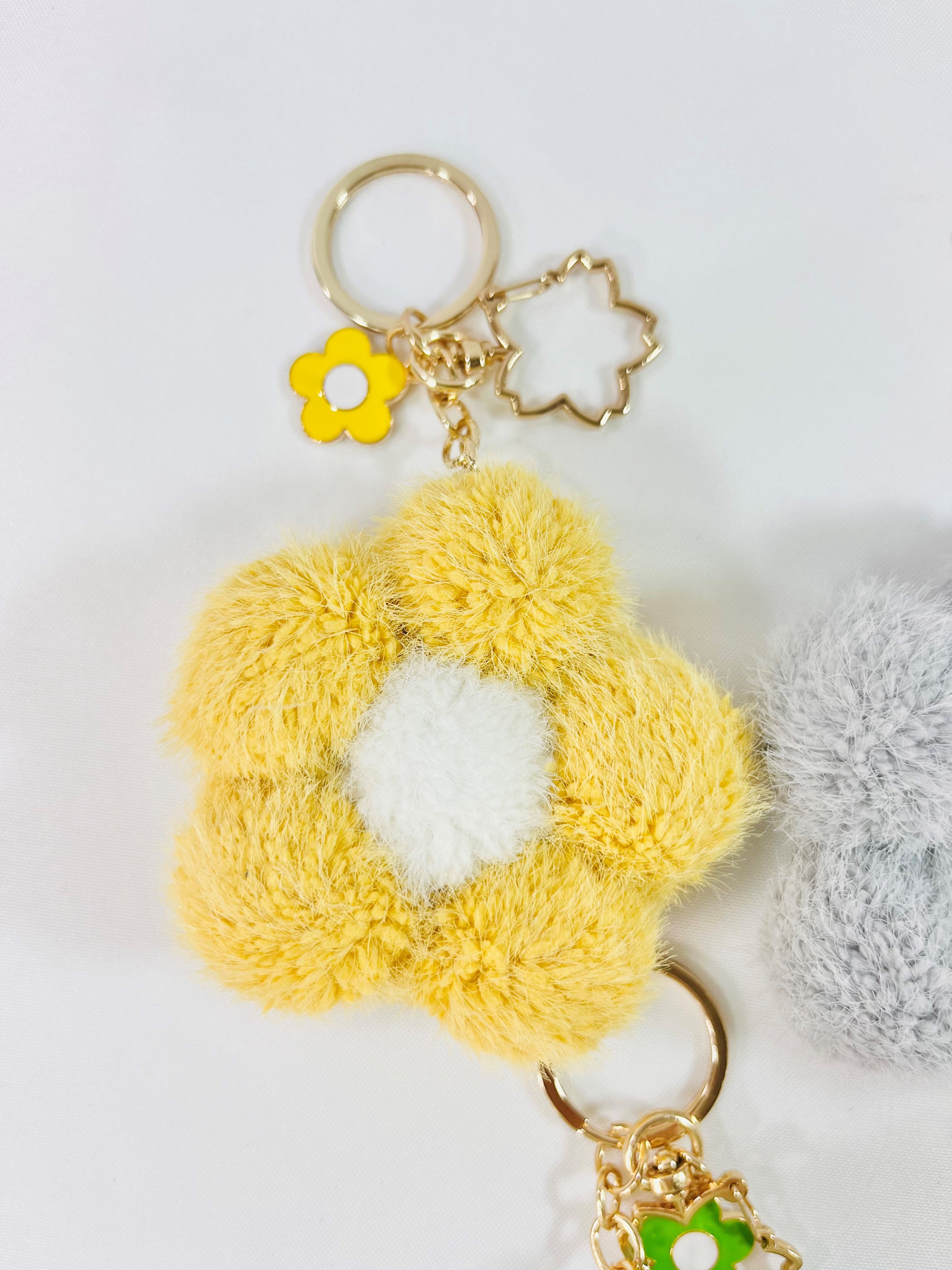Fluffy Flower Keychain