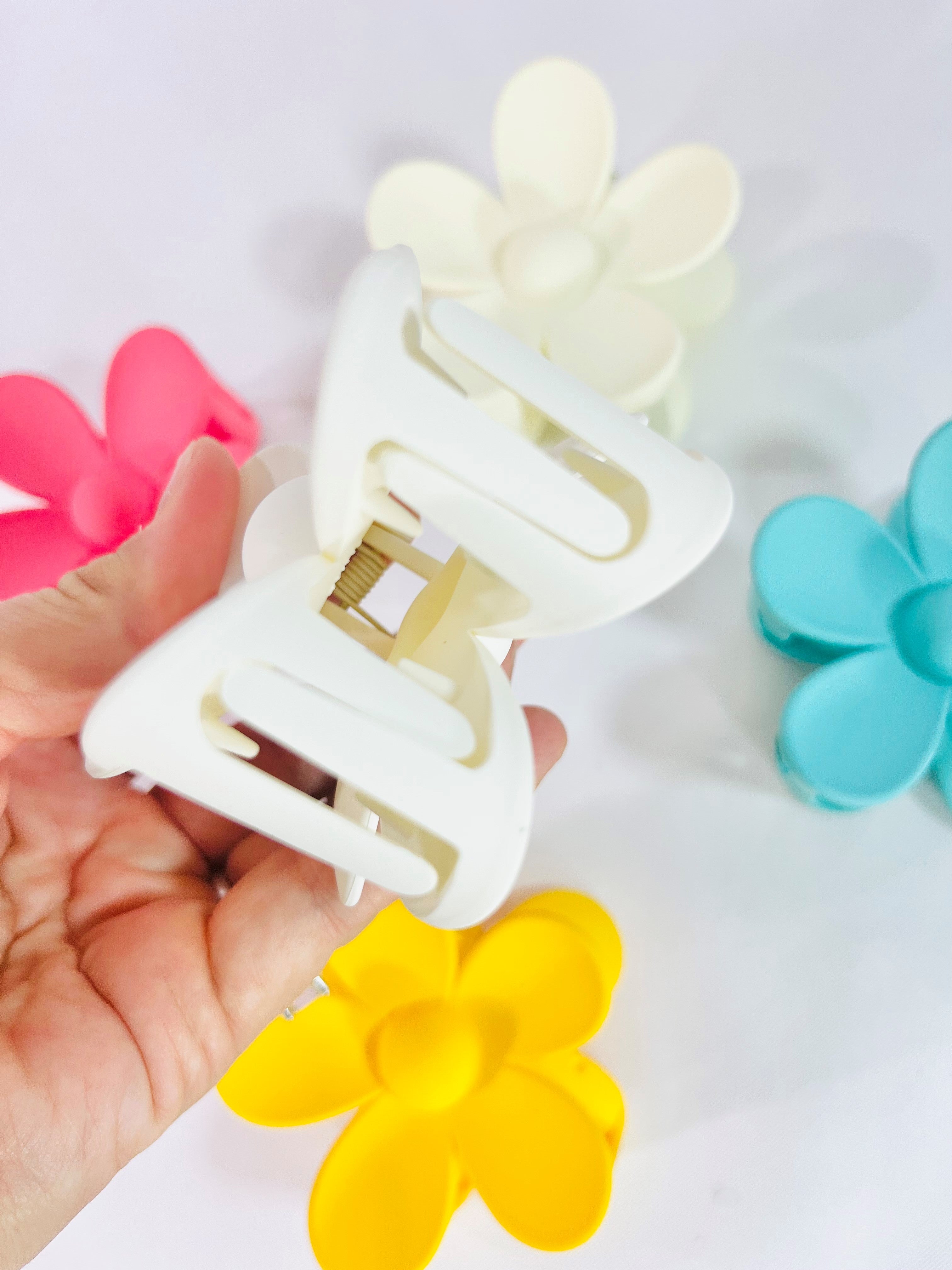Large Flower Hair Claw Clips