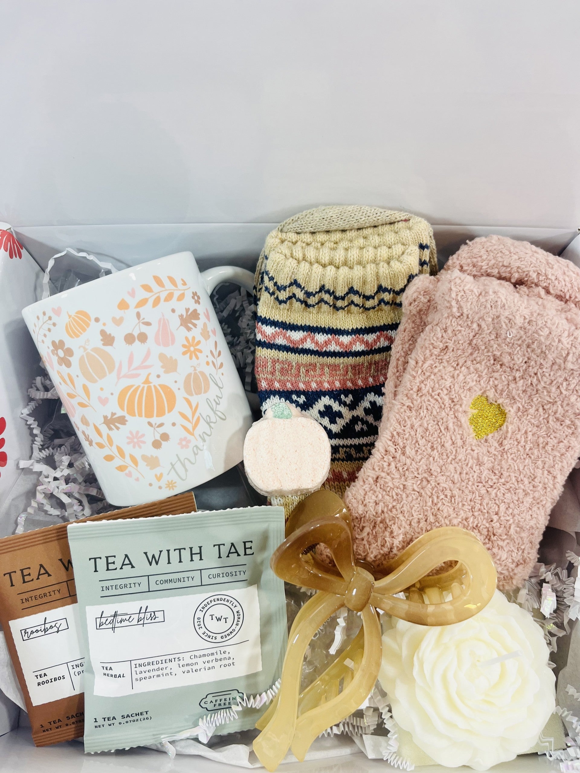 Thanksgiving Gift Box With Tea
