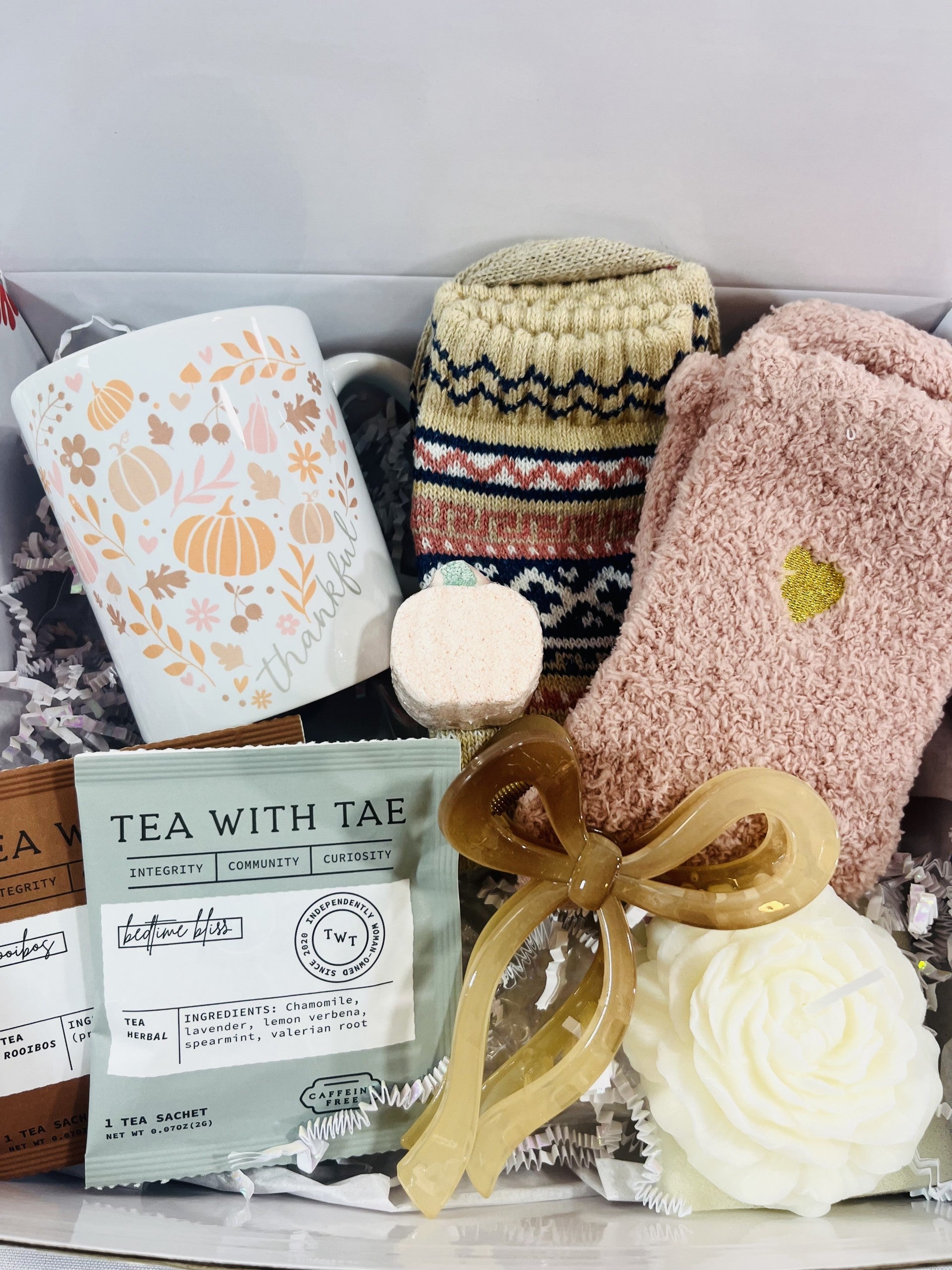 Thanksgiving Gift Box With Tea