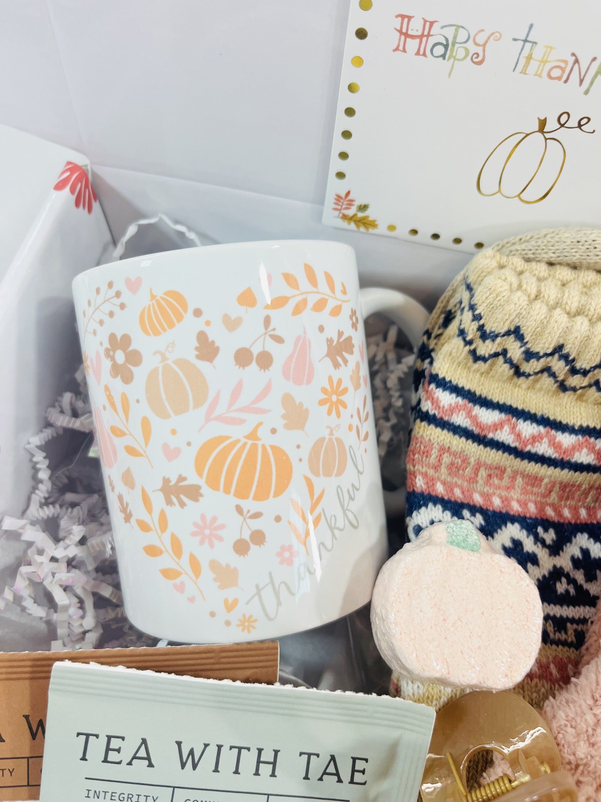 Thanksgiving Gift Box With Tea