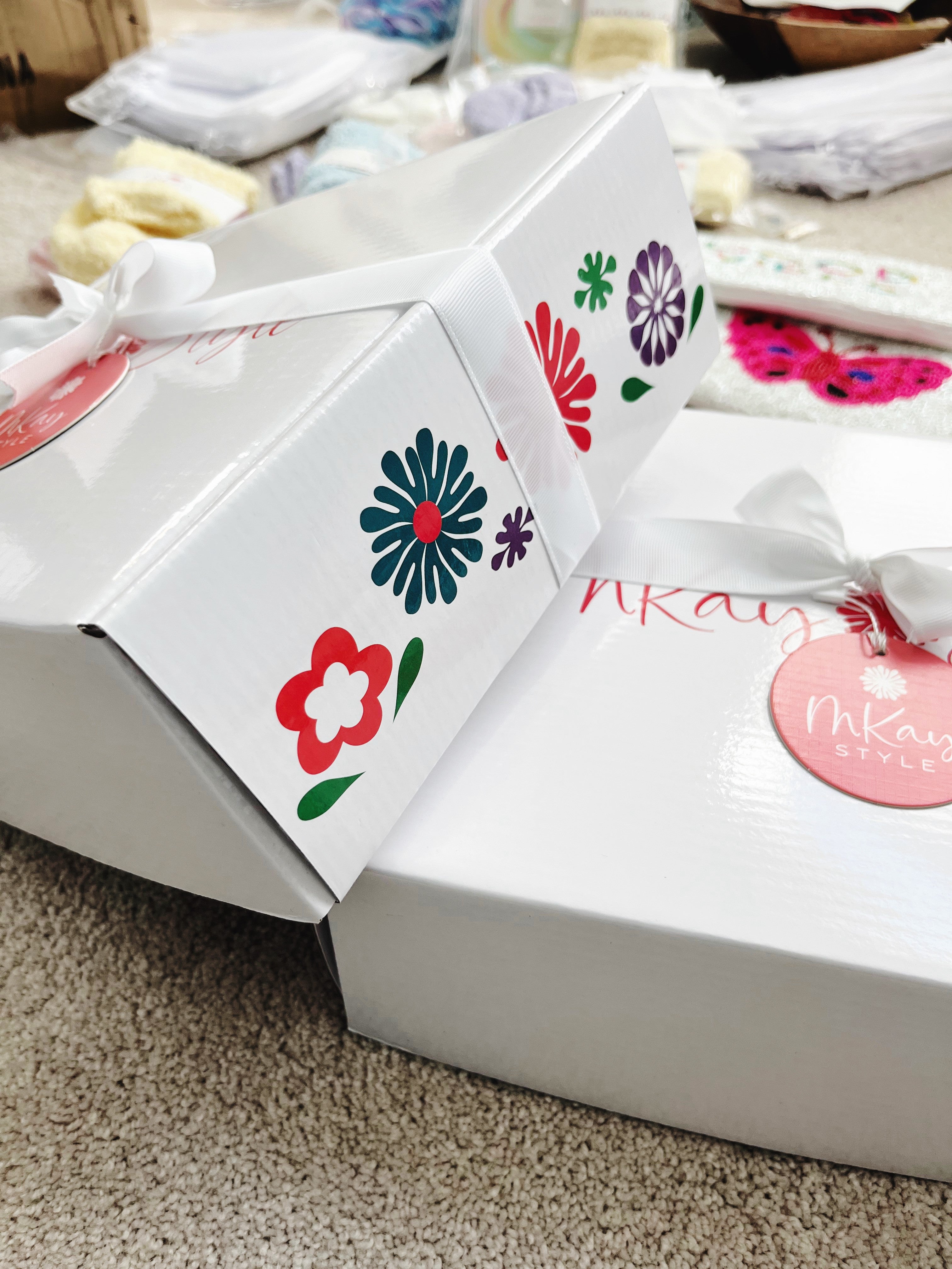 White Purse Pack Gift Box