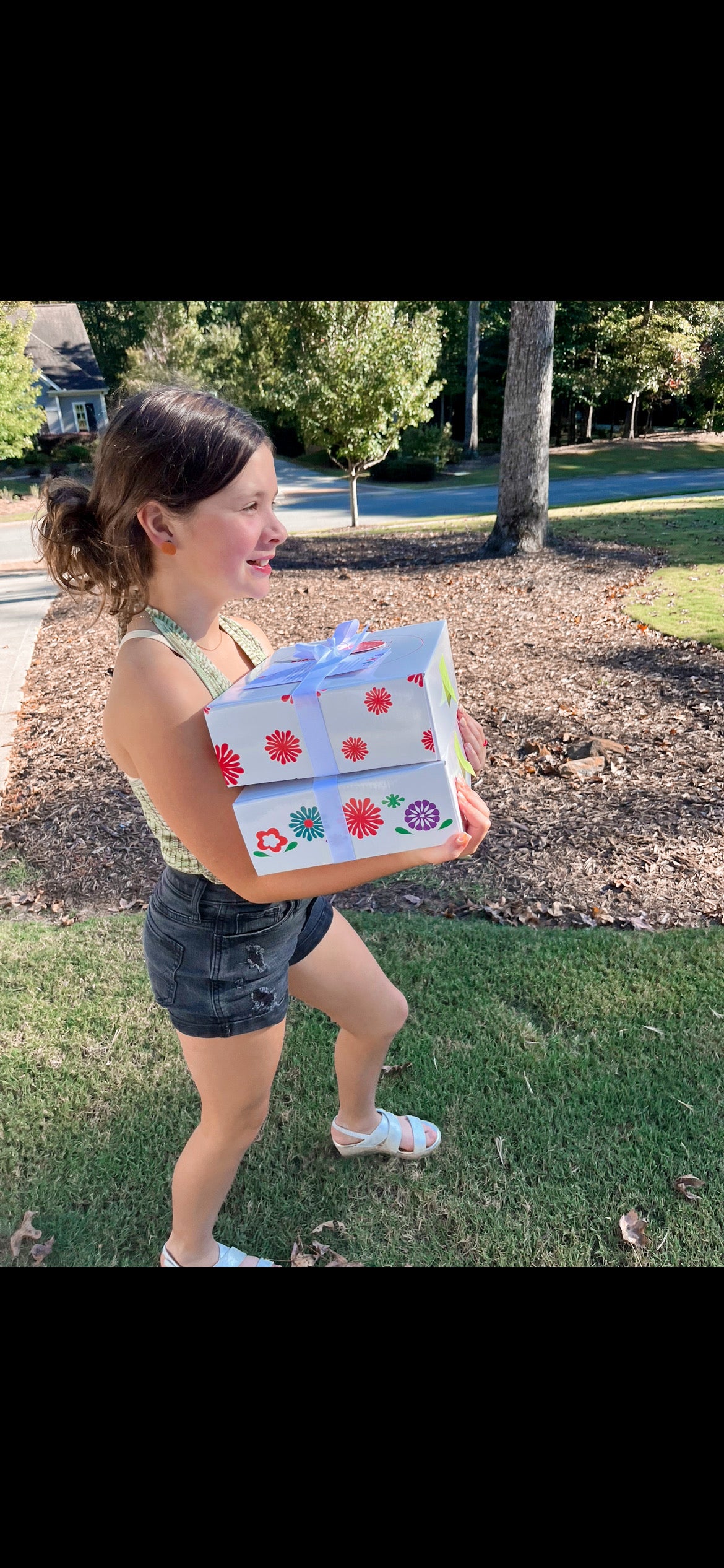 Happy Vibes Gift Box