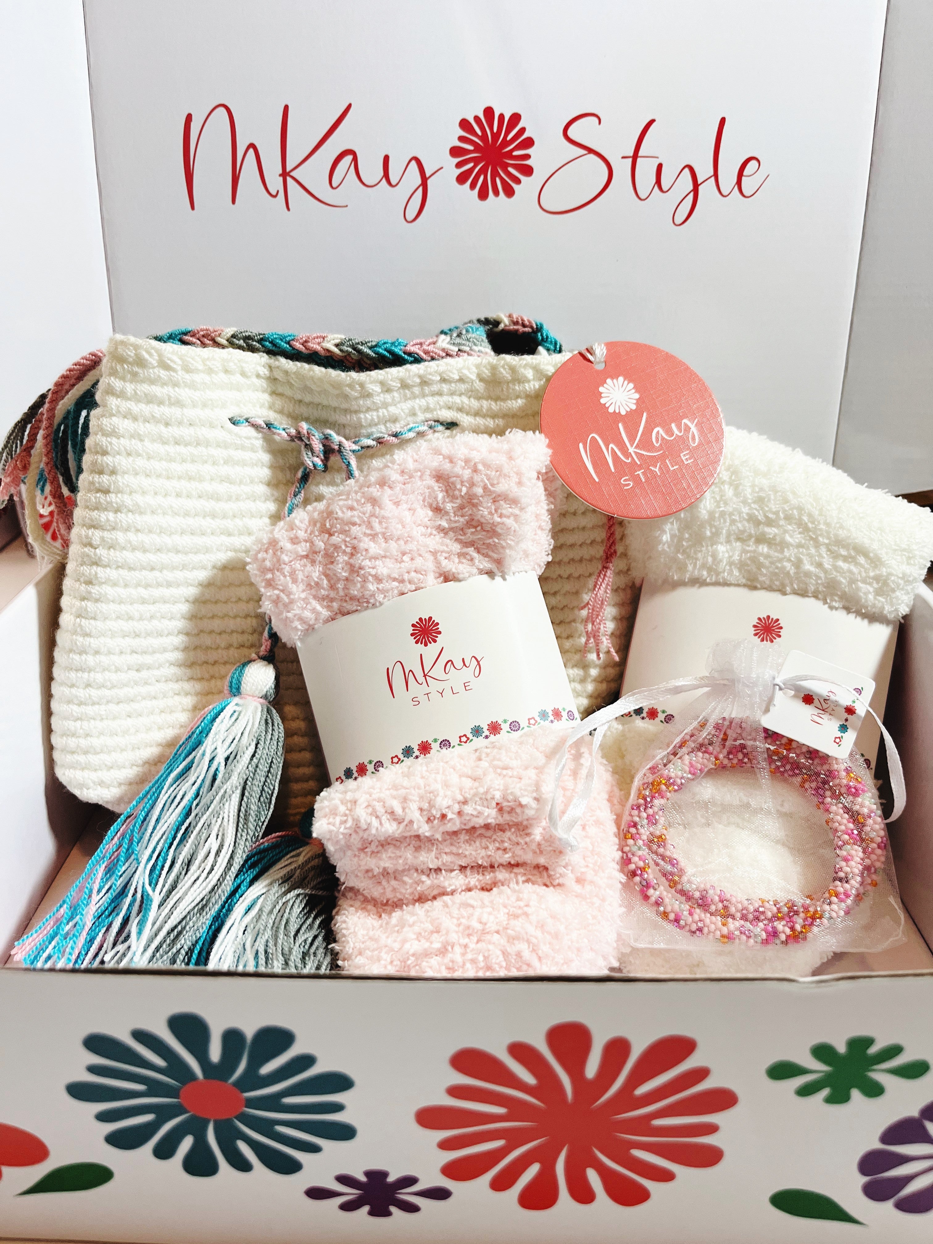 White Purse Pack Gift Box