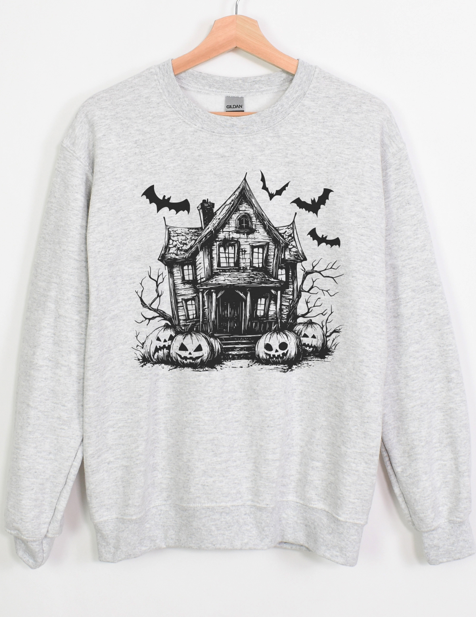 Spooky Halloween Crewneck for Women