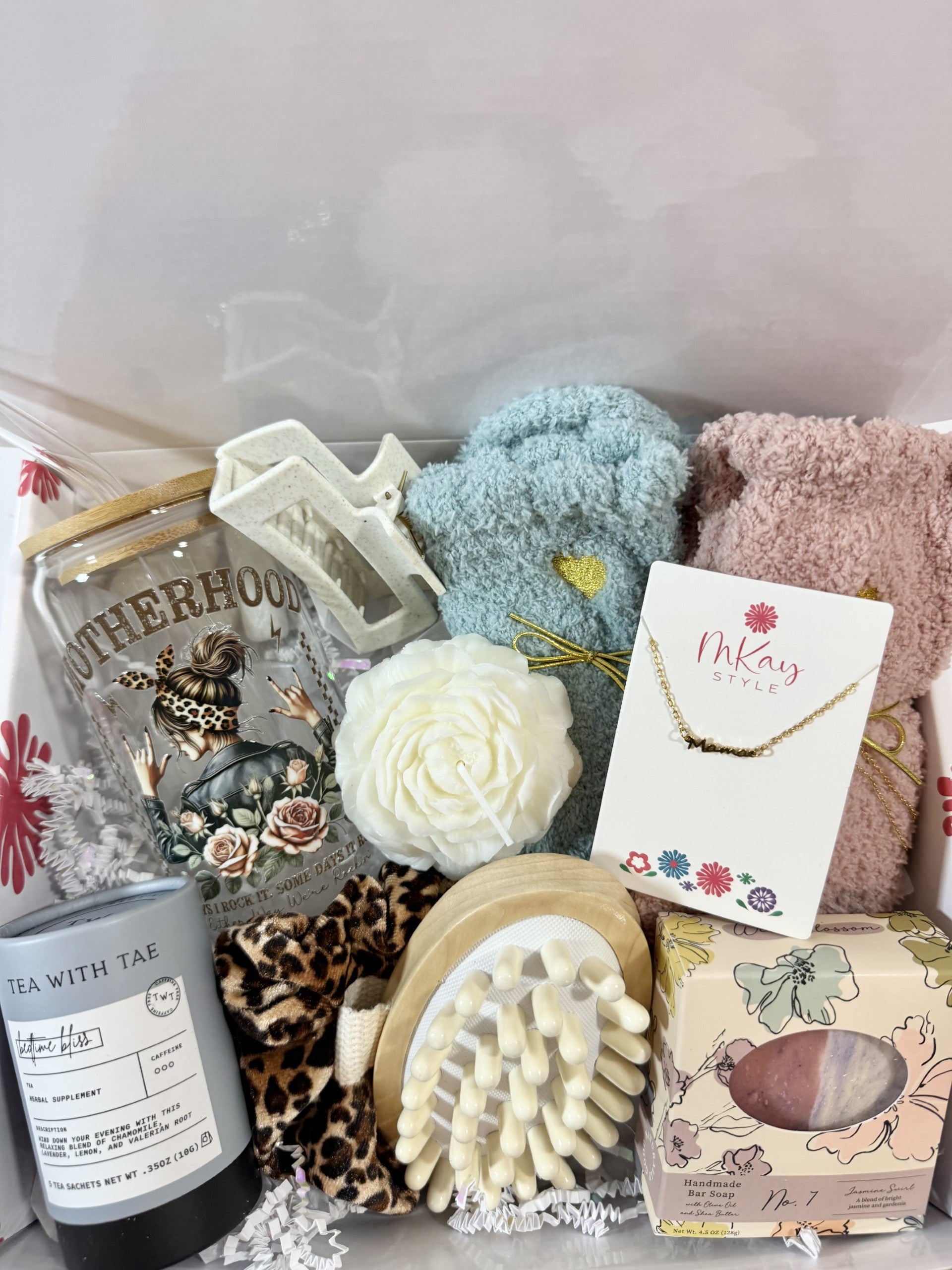 Vintage Wildflower Self Care Gift Box for Mom
