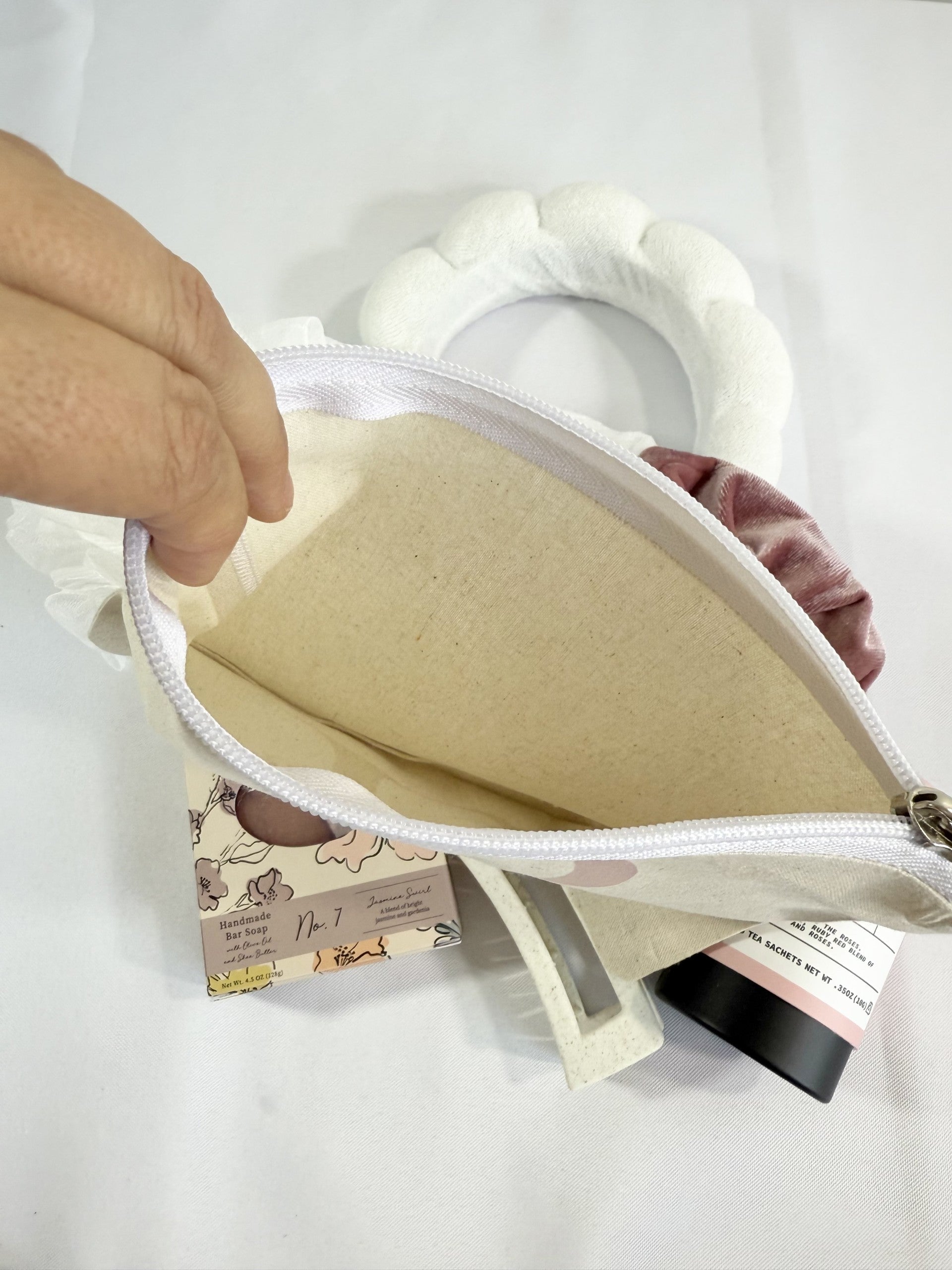 Custom Floral Spa Gift Box For Her