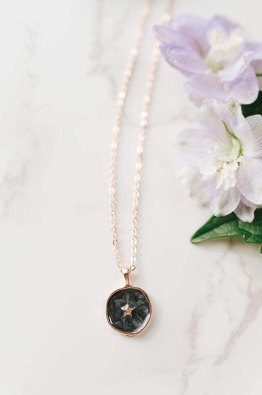 Navy Circle Gold Star Necklace - Mkay Style